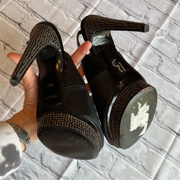 BCBG MAX AZRIA Black Sparkle Heels 7.5 WOW - Picture 7 of 11